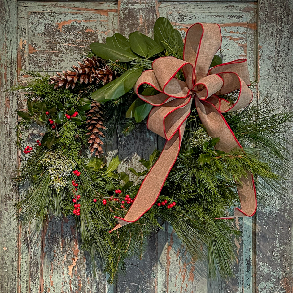 2_16x9_wreath