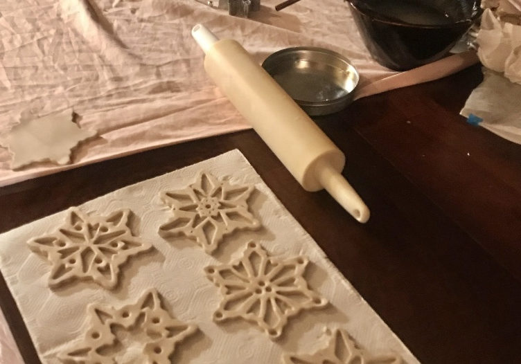 Holiday Ceramics Crop