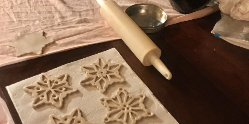 Holiday Ceramics Crop